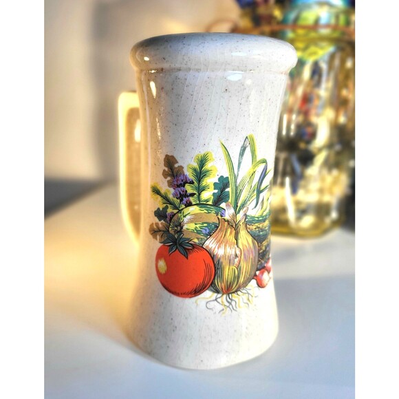 Vintage Ceramic Parmesan Cheese Shaker Rob Roy 1970s Speckled Glaze with Veggies - Picture 10 of 10